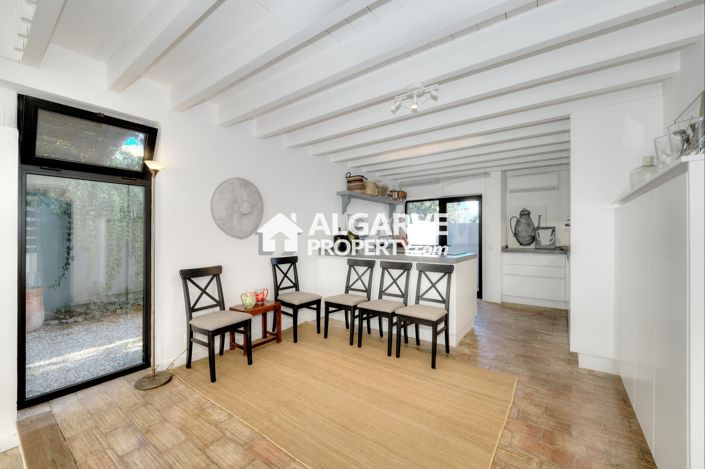 Image No.41-4 Bed Villa for sale