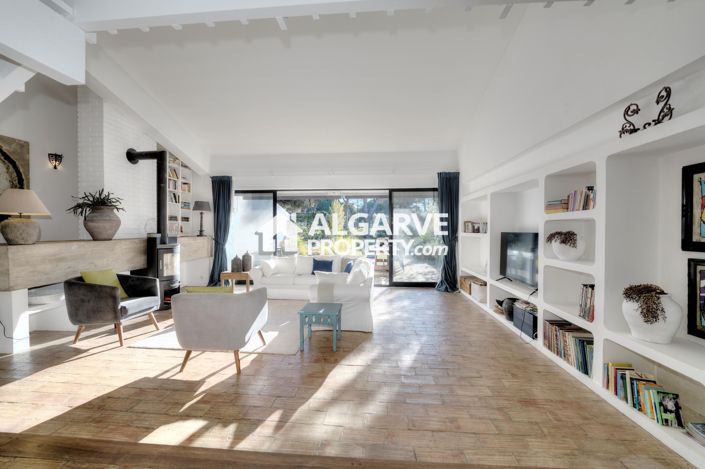 Image No.42-4 Bed Villa for sale