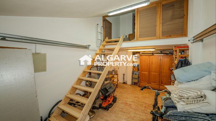 Image No.9-4 Bed Villa for sale