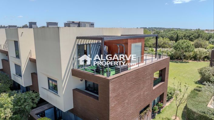 Image No.31-3 Bed Apartment for sale