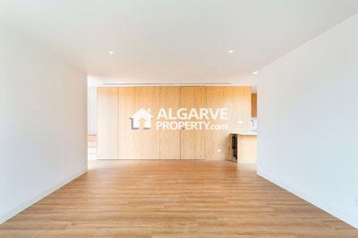 3-11930-78d1f4f8b6655591b02d22fabb36a692d73cc