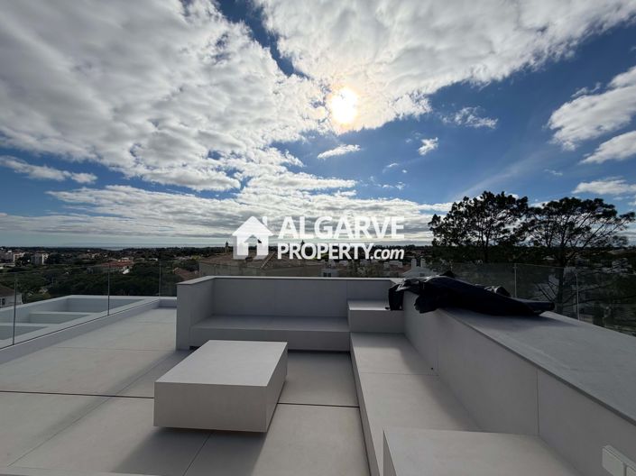 Image No.21-4 Bed Villa for sale