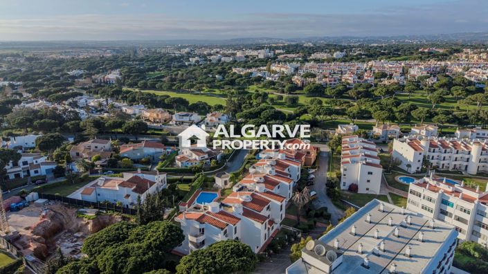 Image No.22-2 Bed Apartment for sale