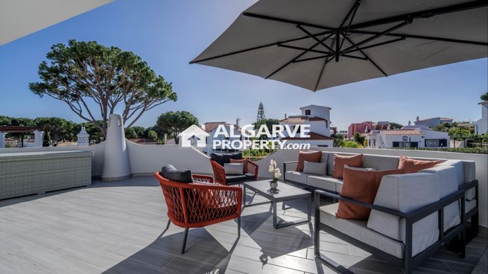 Image No.18-3 Bed Villa for sale