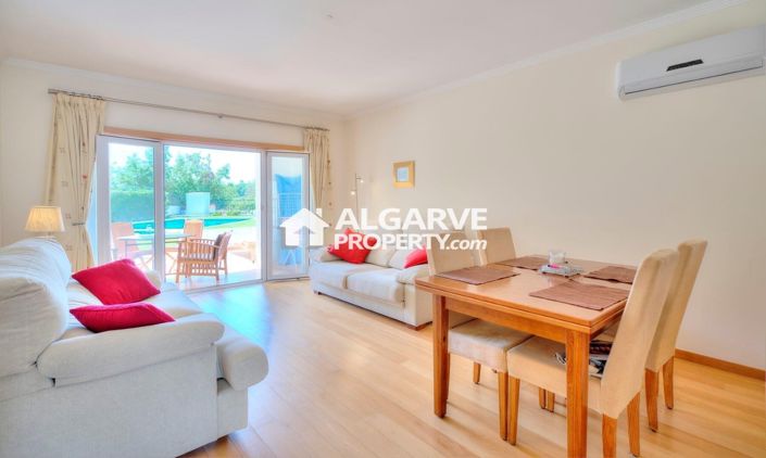 Image No.2-Villa de 2 chambres à vendre à Vilamoura