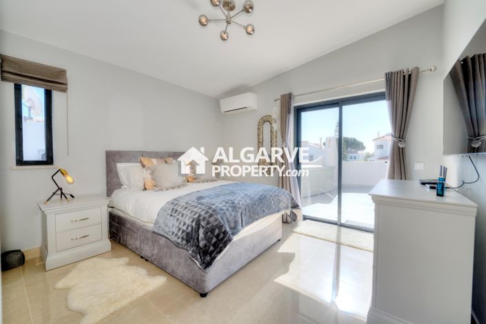 Image No.36-3 Bed Villa for sale