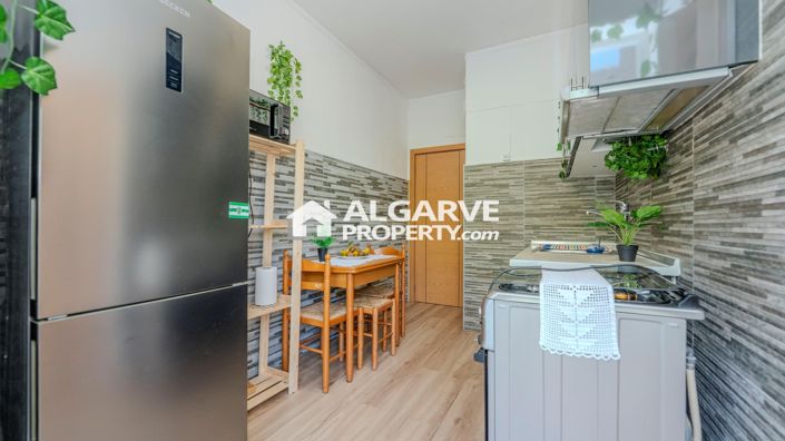 Image No.8-2 Bed Apartment for sale