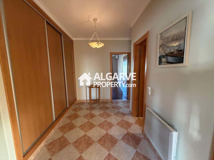 Image No.16-4 Bed Apartment for sale