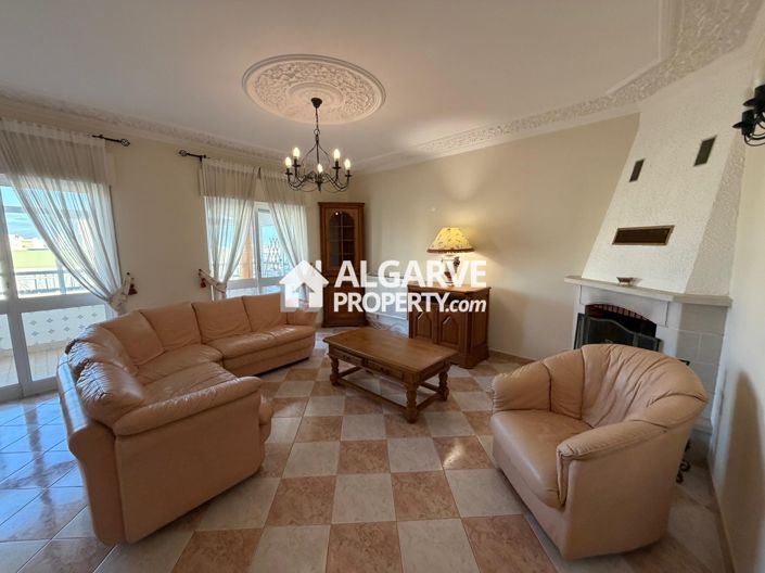 Image No.9-4 Bed Apartment for sale