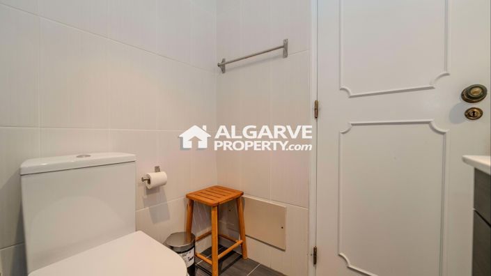 Image No.18-2 Bed Apartment for sale