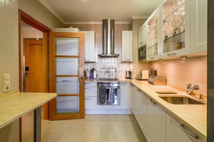 Image No.14-3 Bed Apartment for sale