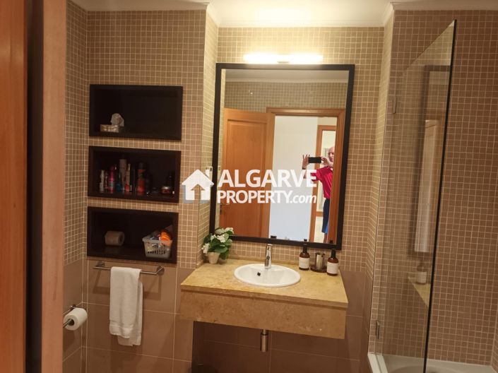 Image No.16-2 Bed Apartment for sale