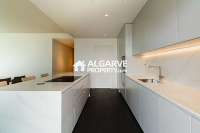 3-12425-78d1f4f8b6655591b02d22fabb36a692d73cc