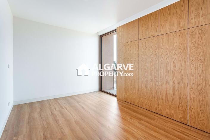 Image No.16-3 Bed Villa for sale