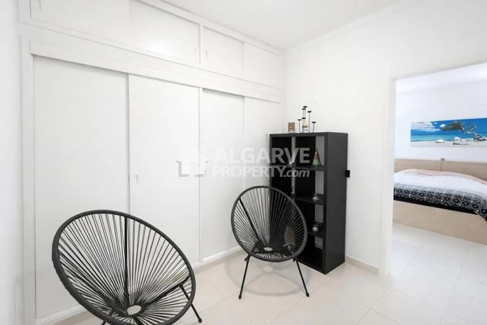 Image No.13-2 Bed Apartment for sale