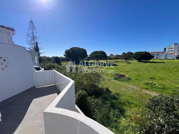 Image No.15-2 Bed Apartment for sale