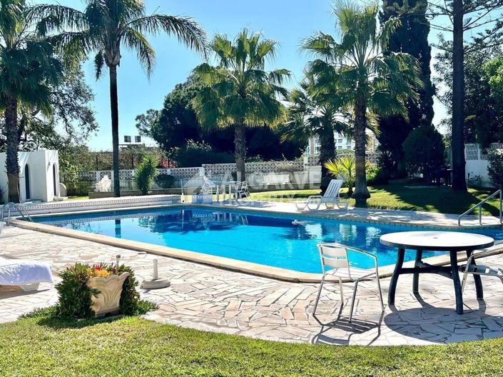 Image No.20-2 Bed Apartment for sale