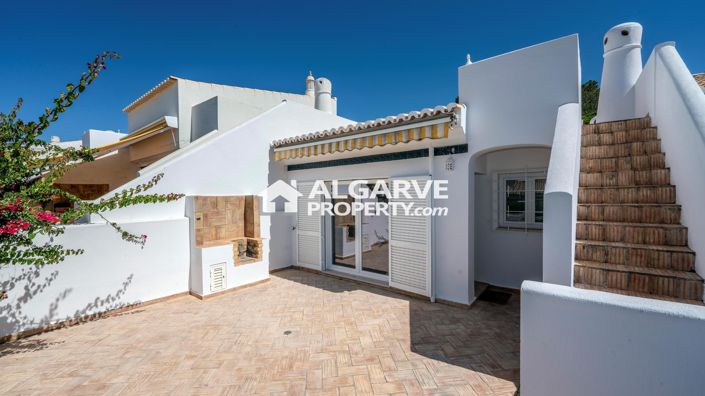 Image No.17-2 Bed Villa for sale