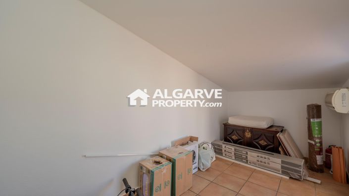 Image No.30-3 Bed Villa for sale