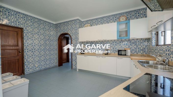 Image No.14-5 Bed Villa for sale