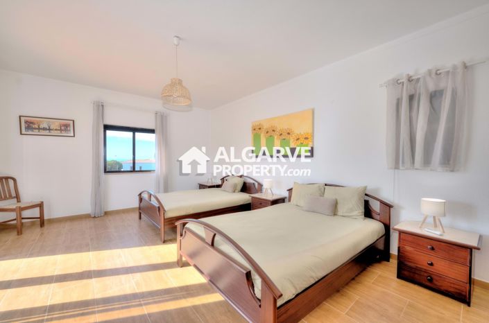 Image No.17-5 Bed Villa for sale