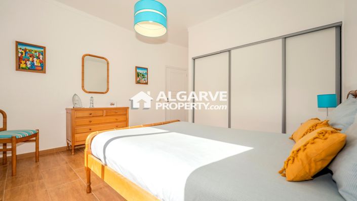 Image No.22-5 Bed Villa for sale