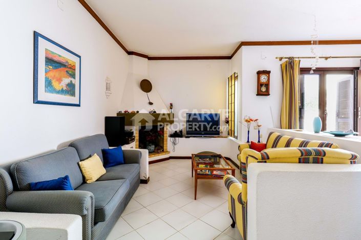 Image No.3-Villa de 4 chambres à vendre à Albufeira