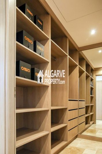 Image No.19-4 Bed Villa for sale