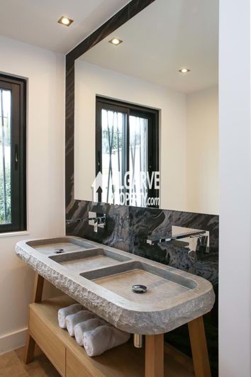 Image No.26-4 Bed Villa for sale