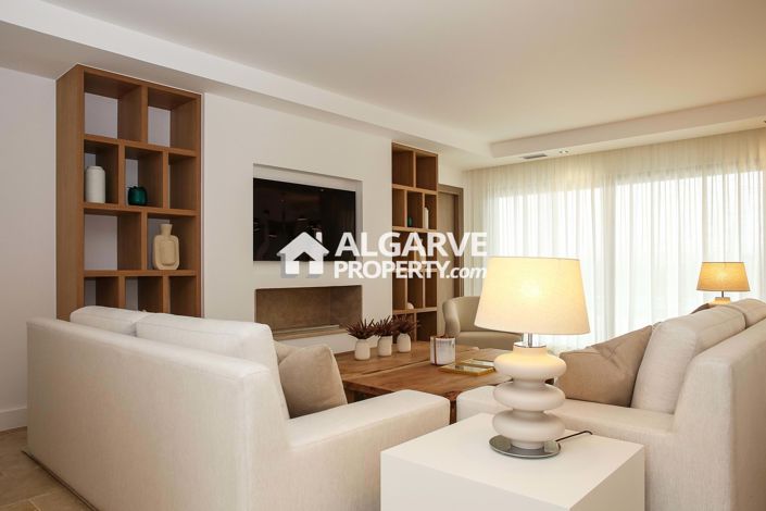 Image No.3-4 Bed Villa for sale