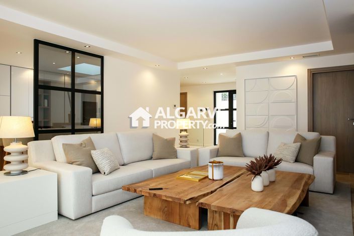 Image No.5-4 Bed Villa for sale