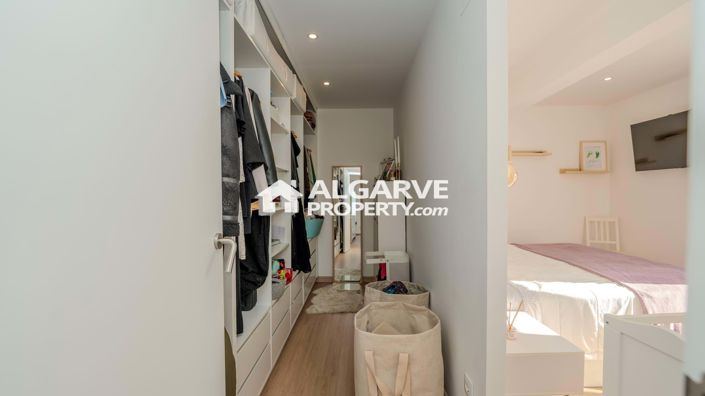 Image No.45-4 Bed Villa for sale