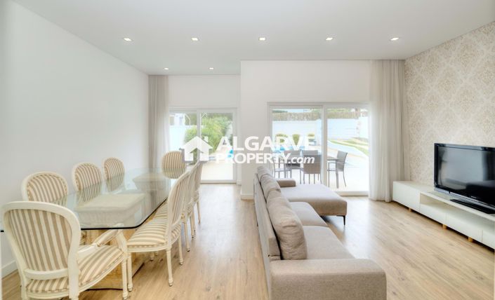 Image No.3-Villa de 2 chambres à vendre à Vilamoura