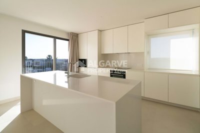 3-12444-78d1f4f8b6655591b02d22fabb36a692d73cc