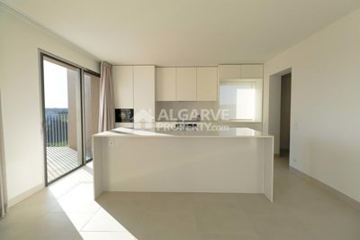 3-12444-78d1f4f8b6655591b02d22fabb36a692d73cc