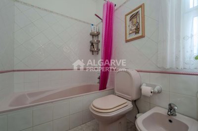 3-12435-78d1f4f8b6655591b02d22fabb36a692d73cc