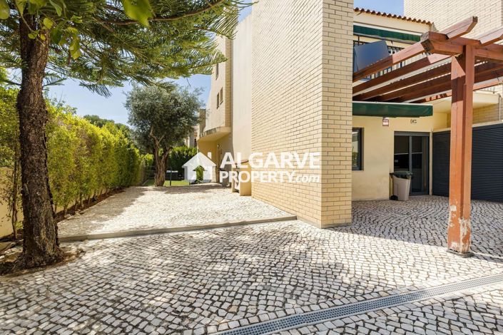 Image No.7-6 Bed Villa for sale