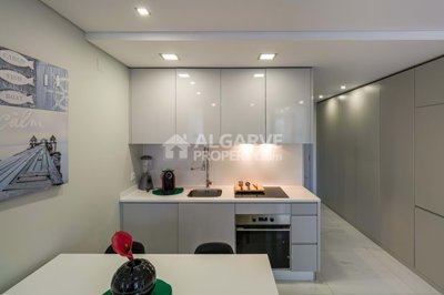 3-12456-78d1f4f8b6655591b02d22fabb36a692d73cc