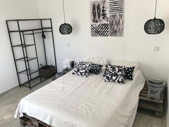 Image No.12-3 Bed Villa for sale