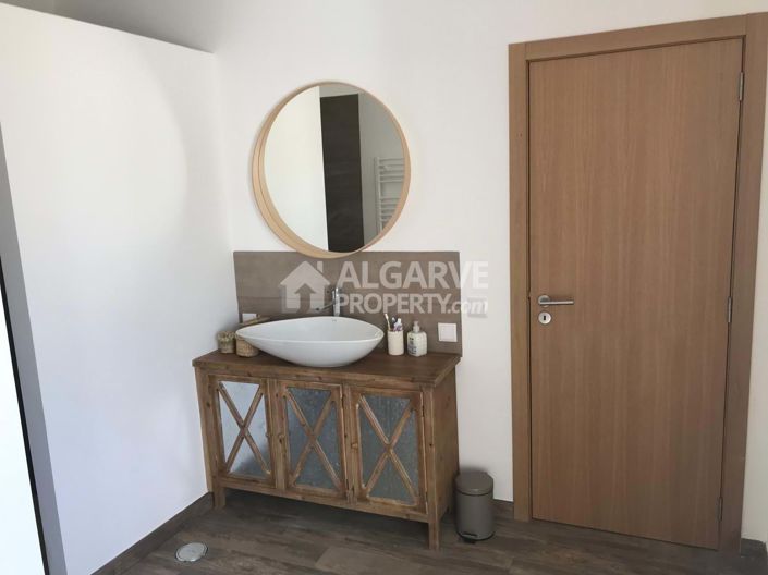 Image No.15-3 Bed Villa for sale