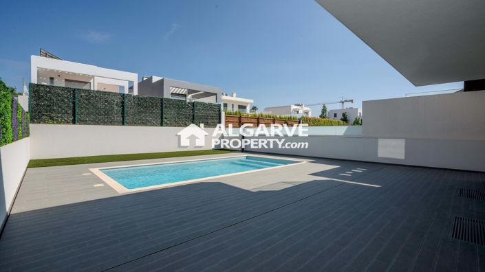 Image No.17-4 Bed Villa for sale