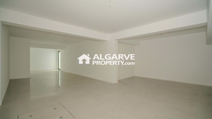 Image No.21-4 Bed Villa for sale