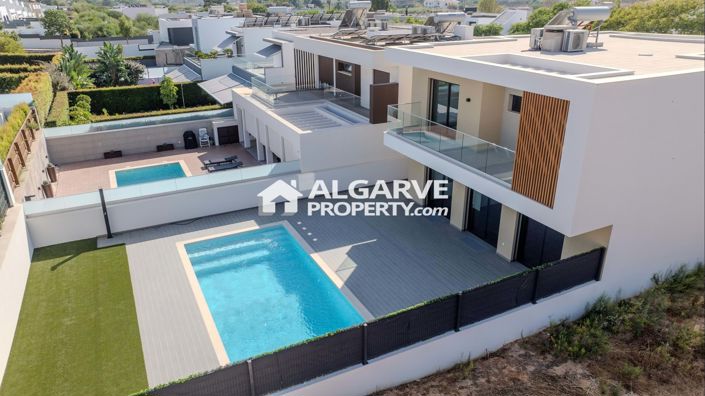 Image No.5-4 Bed Villa for sale