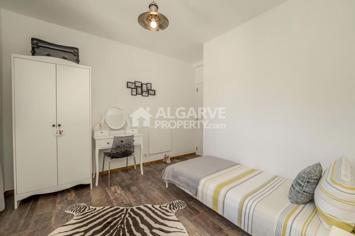 Image No.14-5 Bed Villa for sale