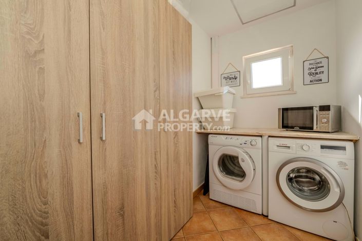 Image No.19-5 Bed Villa for sale