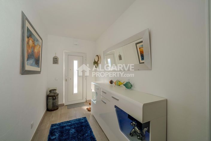 Image No.20-5 Bed Villa for sale