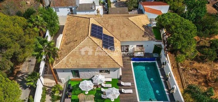 Image No.11-6 Bed Villa for sale