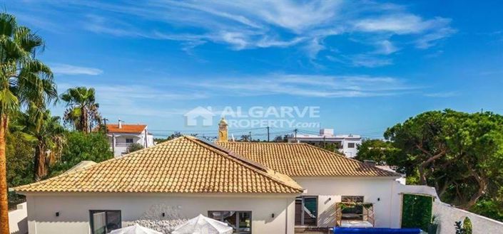 Image No.12-6 Bed Villa for sale