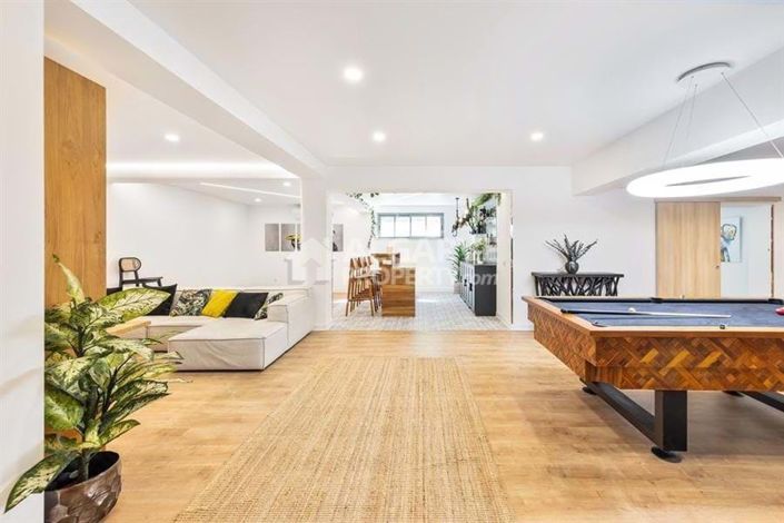 Image No.21-6 Bed Villa for sale