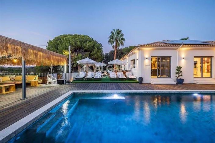 Image No.35-6 Bed Villa for sale